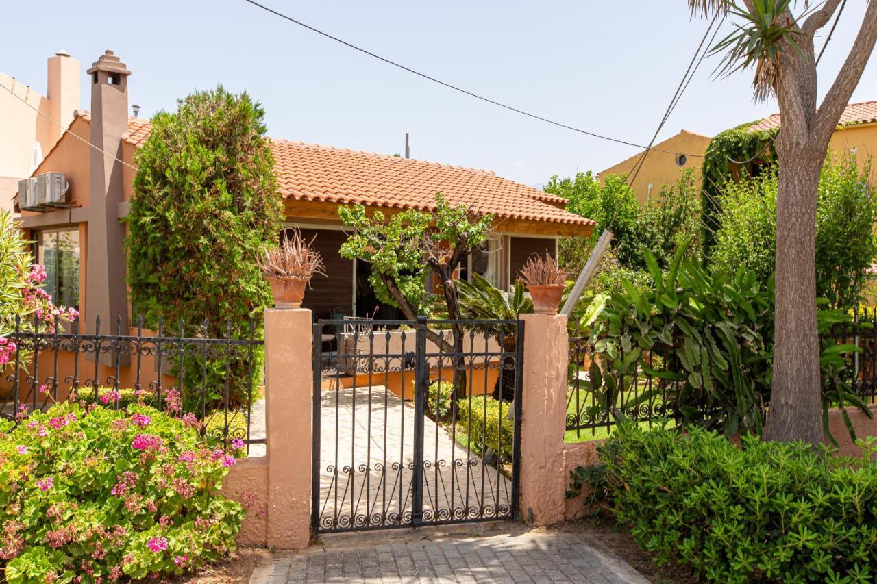 Anna'S Sea House Near To A Sandy Beach! คาโตดารัตโซ ภายนอก รูปภาพ