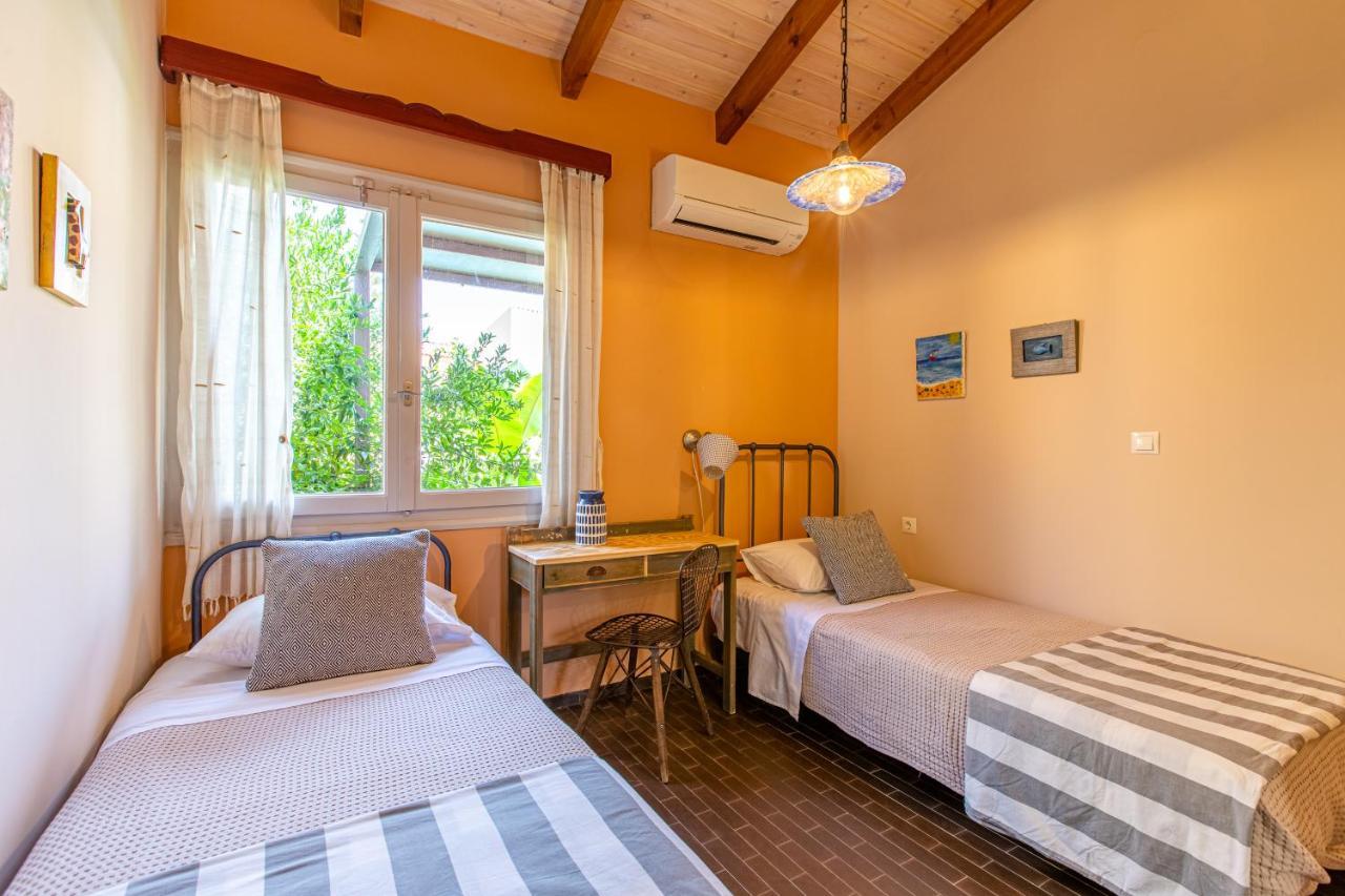 Anna'S Sea House Near To A Sandy Beach! คาโตดารัตโซ ภายนอก รูปภาพ