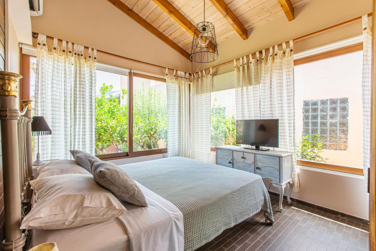 Anna'S Sea House Near To A Sandy Beach! คาโตดารัตโซ ภายนอก รูปภาพ
